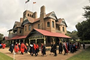 Beasiswa The University of New England: Peluang Studi di Australia