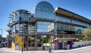 Beasiswa London Metropolitan University: Peluang Emas untuk Mahasiswa Internasional