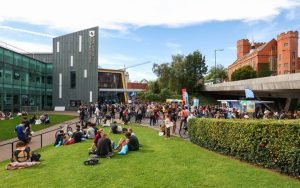 Peluang Studi ke Inggris lewat Beasiswa University of Sheffield