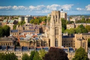Beasiswa University of Bristol 2025: Peluang Emas Kuliah di Inggris
