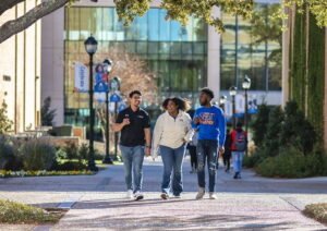 Beasiswa University of Texas – Arlington 2025: Tips dan Trik untuk Mendaftar