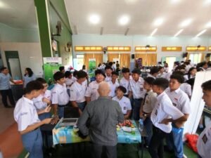 Career Day: Jembatan Menuju Masa Depan Gemilang Bagi Siswa SMA