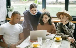 Menjelajahi Kesempatan Emas: Panduan Lengkap Beasiswa di Uni Emirat Arab (UEA)