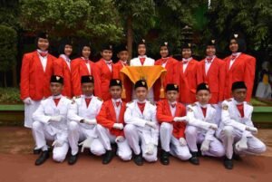 Paskibra Sekolah: Lebih dari Sekadar Baris-Berbaris, Sebuah Wadah Pembentukan Karakter dan Kepemimpinan