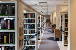 Perpustakaan Digital Sekolah: Gerbang Ilmu Pengetahuan di Era Digital