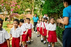 Study Tour Edukatif: Lebih dari Sekadar Rekreasi, Investasi Masa Depan Generasi Penerus